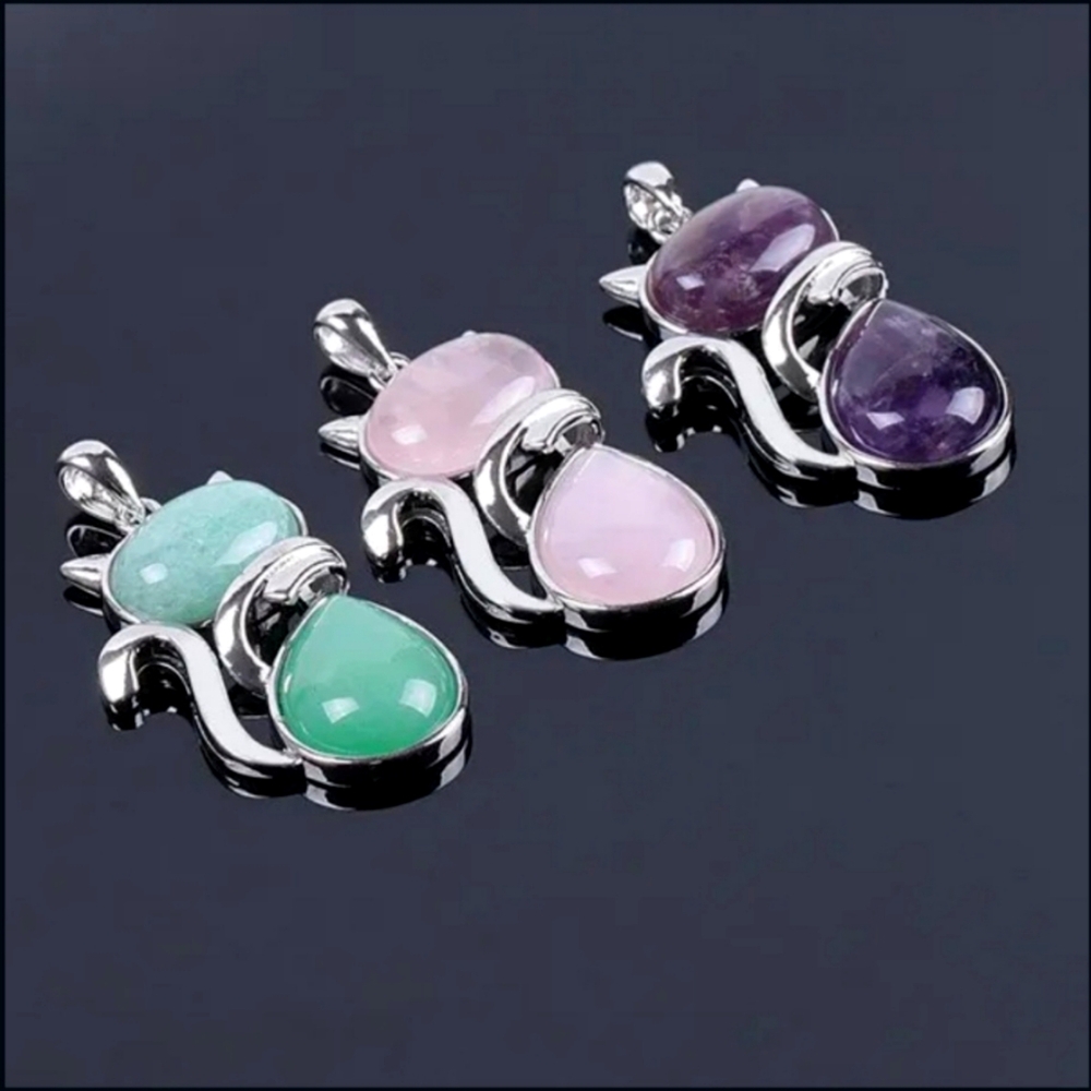 New Crystal Stone Cat Pendant Necklace